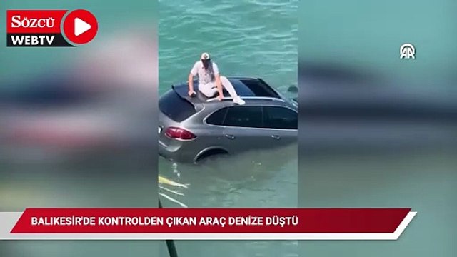 Balıkesir'de kontrolden çıkan araç denize düştü