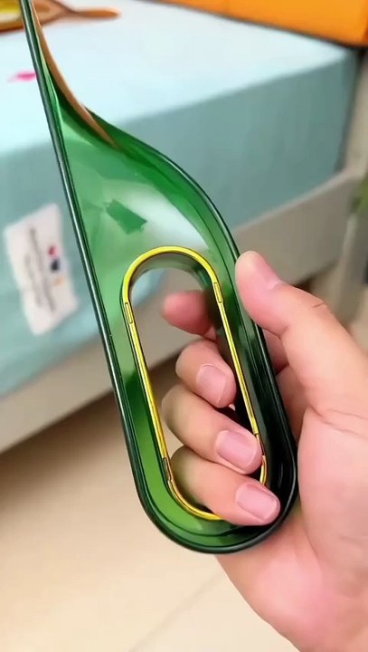 Bed sheet cutter dudh ka video