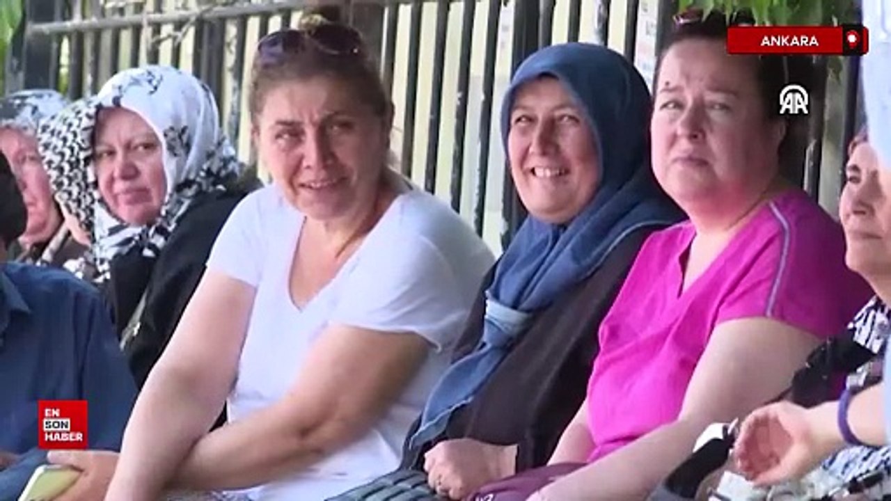 Milli Eğitim Bakanlığı Akademi Giriş Sınavı'nın ilk oturumu tamamlandı