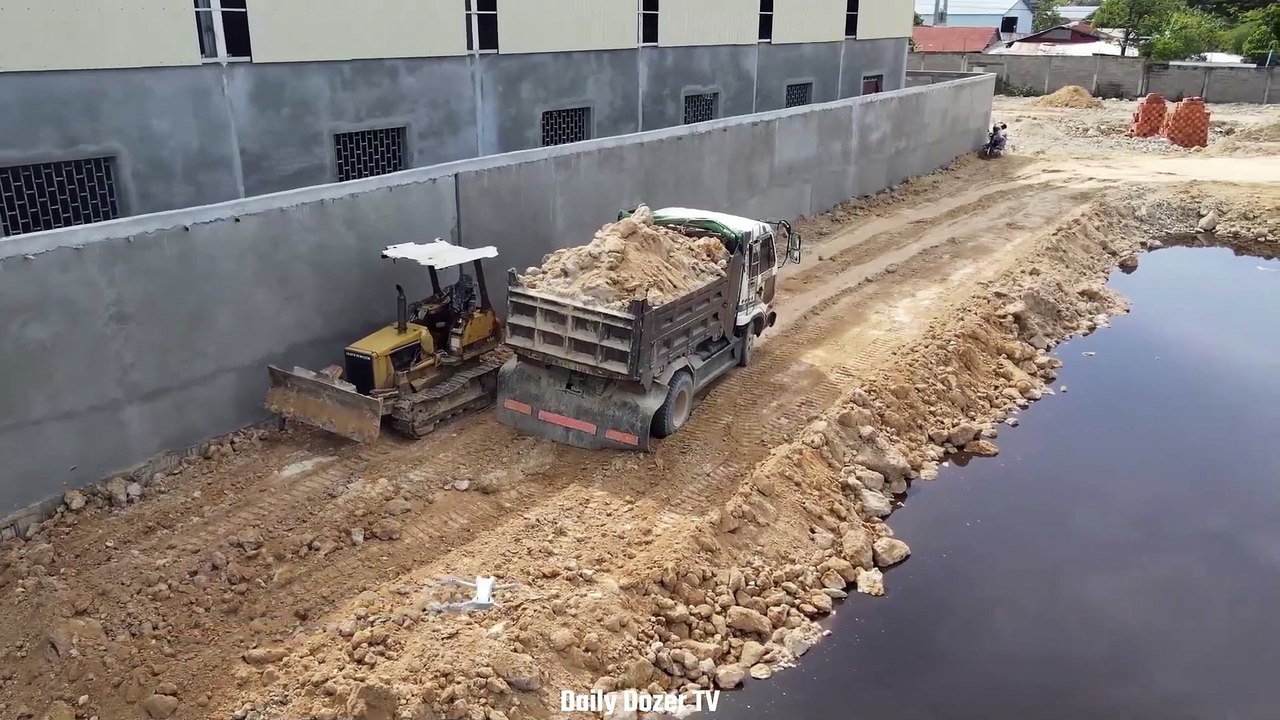 Amazing Bulldozer Showing Technical Skills Pushing Soil Stone Building New Road with 5T Dump trucks