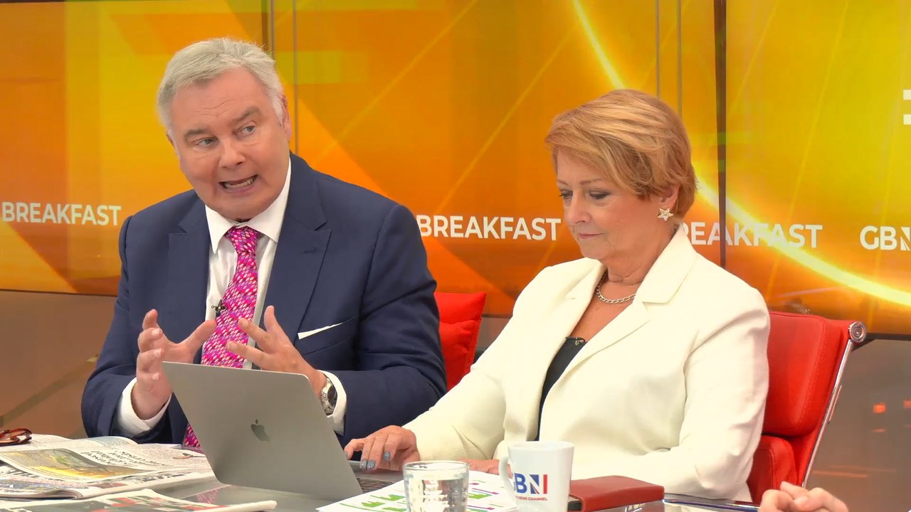 WATCH: Eamonn Holmes declares migrant deal with France will 'not stop the boats'