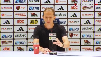 Filipe Luís explode em coletiva após Flamengo 2-0 São Paulo