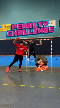 Penalty Challenge Vs @thomas_cdr6 ! 🤾🏻‍♂️💥 #handball #HandballPlayer #Hand #Challenge #Sport