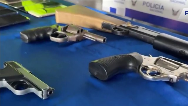 Tres colombianos capturados en operativos contra bandas criminales en Ecuador