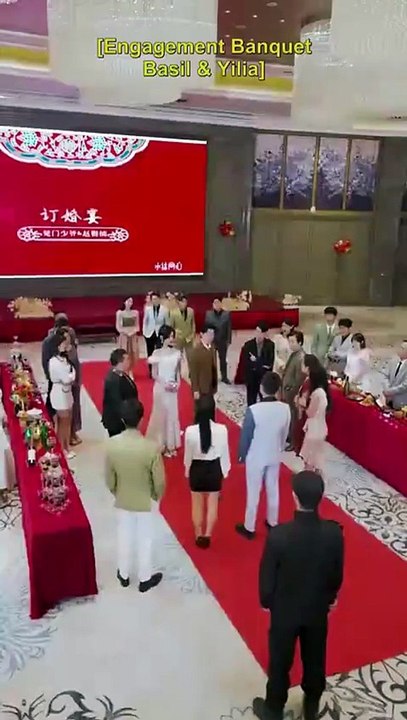 LOVE OFF-SCRIPT A HEART THAT STRAYS