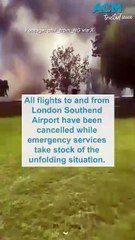 Plane crash closes London airport