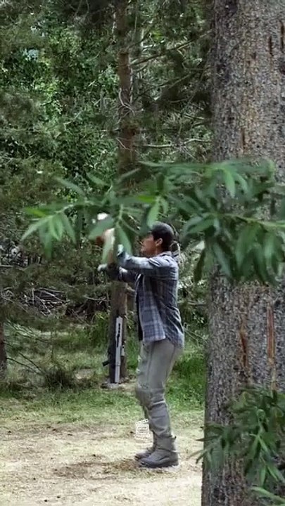 Oblivion (2013), directed by Joseph Kosinski