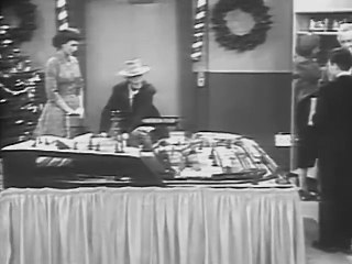 A Date with the Angels SANTA'S HELPER - Betty White