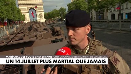 Le maréchal des logis chef Etienne présente le Char Leclerc