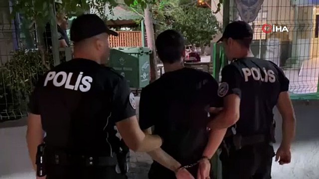 Kesinleşmiş hapis cezasıyla aranan hükümlü İzmir’de yakalandı