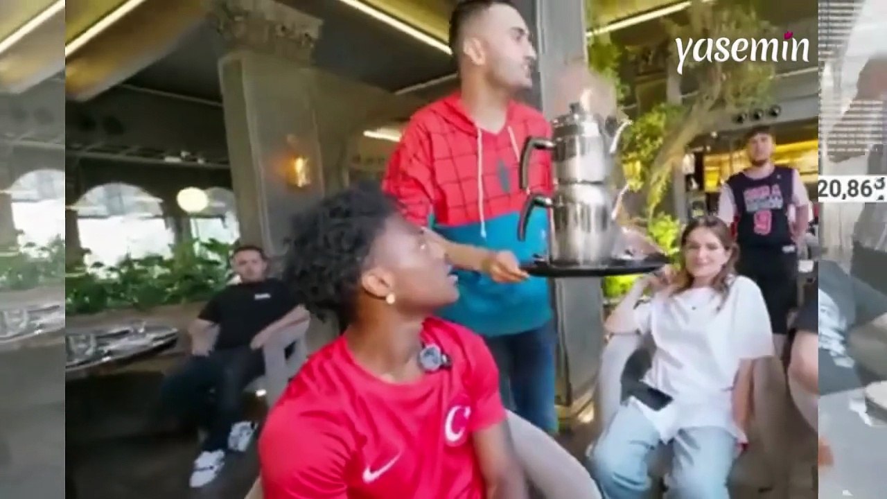 Ünlü fenomen Türkiye'ye geldi! CZN Burak'tan IShowSpeed'e milli çaydanlık şakası