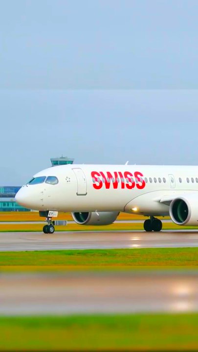 A220 HOWL! Best sound in Aviation