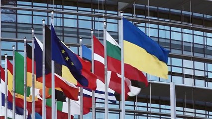 Trump anuncia el envío de sistemas de misiles Patriots a Ucrania y asegura que los paga la UE