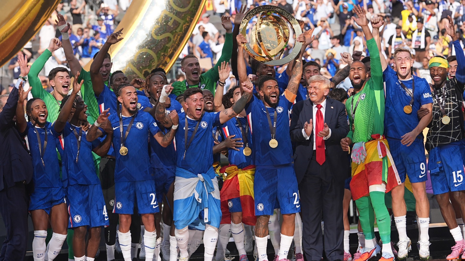 Chelsea players left confused as Trump stays for trophy lift