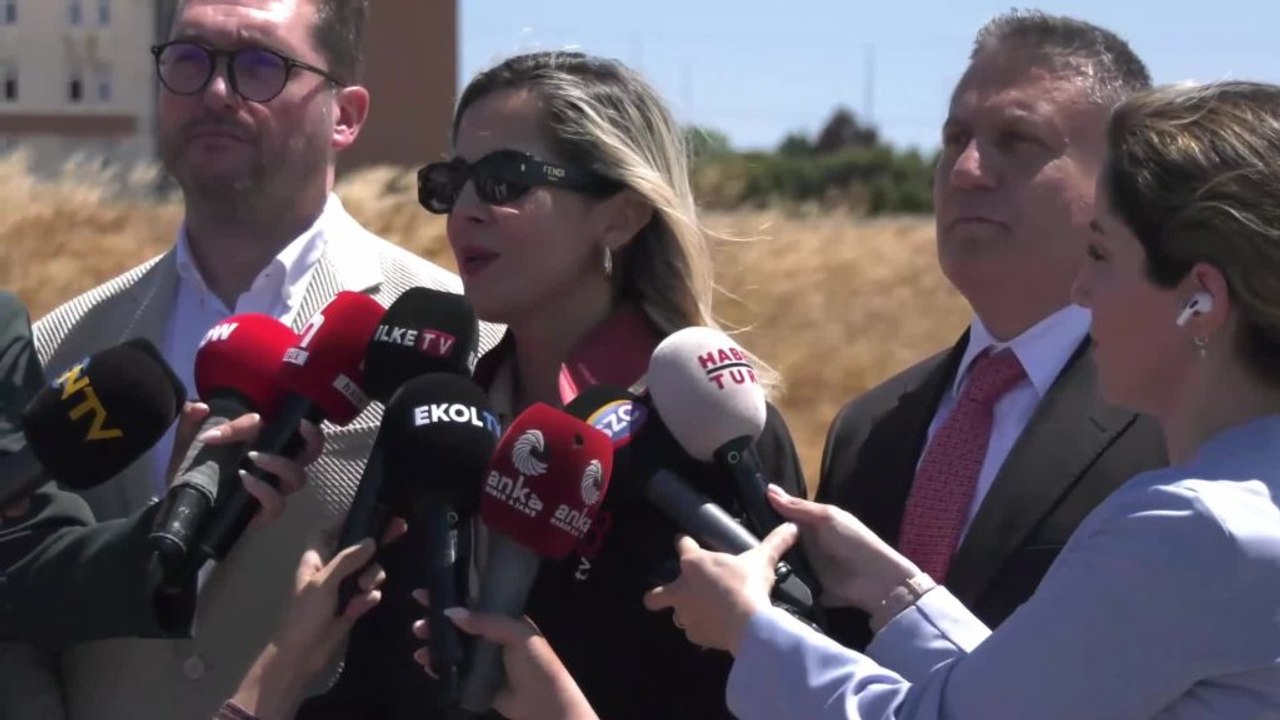 Tahliye kararı verilen Ahmet Özer'in kızı: ‘Bugün ilk defa mutluluk gözyaşı döktüm’