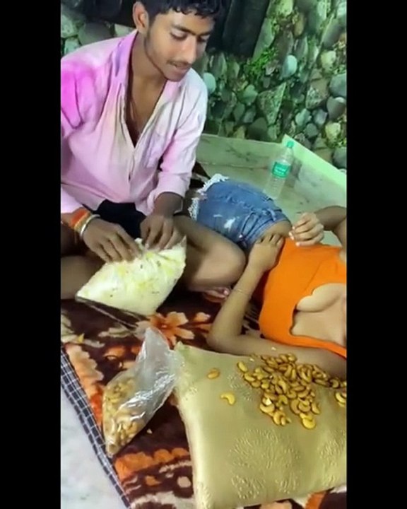 Holi me hui babu se ladai