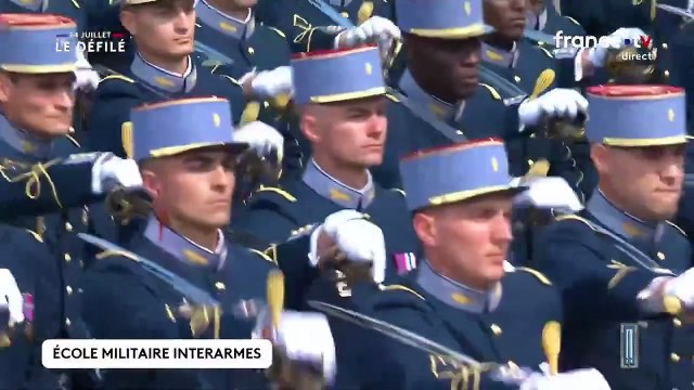 Un aspirant officier s’est coupé l’oreille avec son épée lors du défilé du 14 juillet.