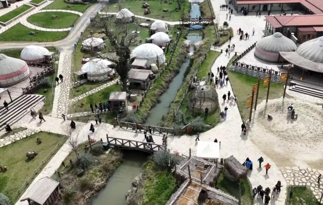 Havalimanında saatlerce sıkılmaya son! THY’den yolcularına ücretsiz şehir ve plato turu