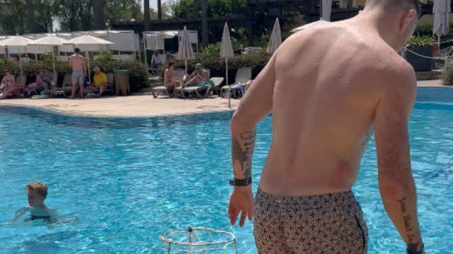 Kid plans to push Dad into pool but the joke quickly turns on him in hilarious twist