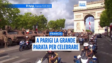 La Francia celebra la Bastiglia con parate, droni e messaggi di allerta dal presidente Macron