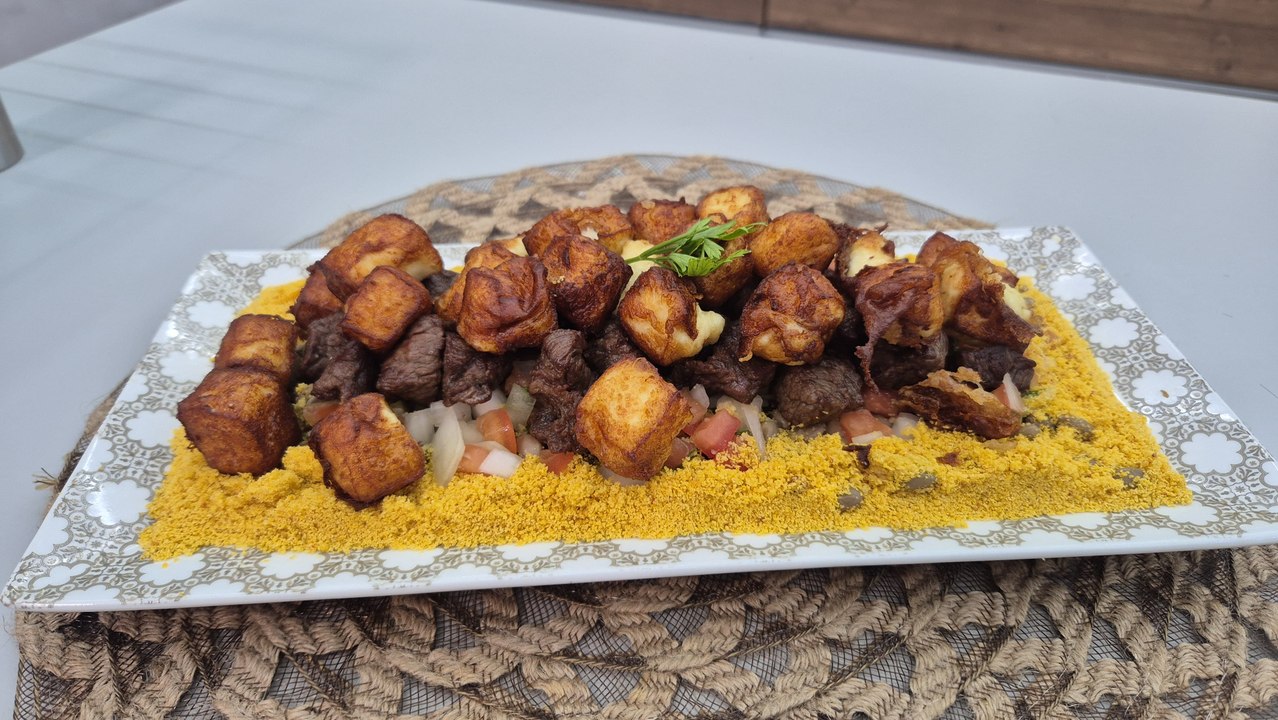 Arrumadinho de carne de sol