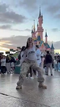 disneyland after hours #viral #trend #shorts #afterhours #chrissipatakas