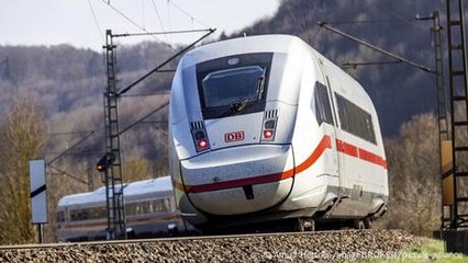 How heatwaves threaten global railway networks