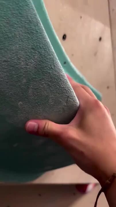 Man Slips While Bouldering