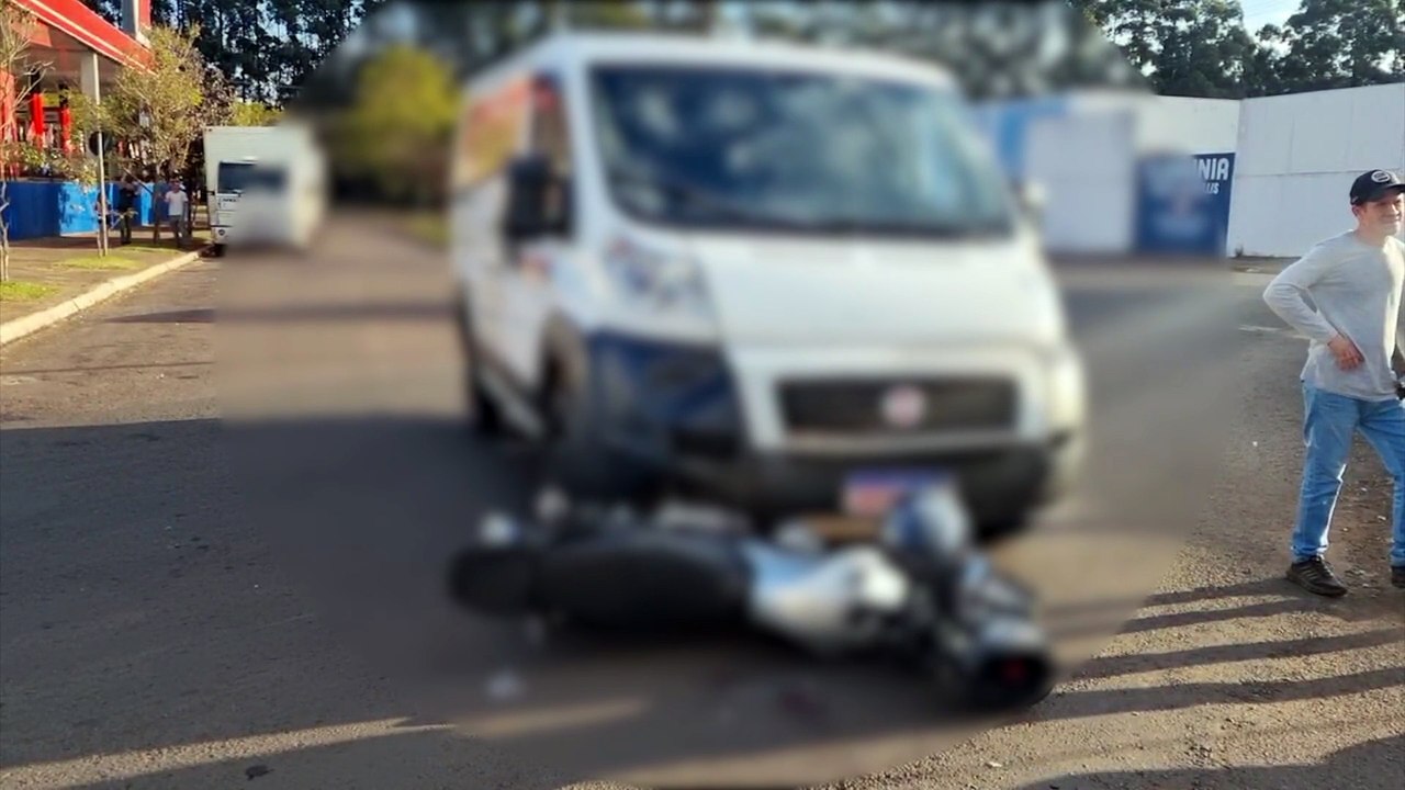 Pai e filha ficam feridos em acidente na Rua Santa Helena