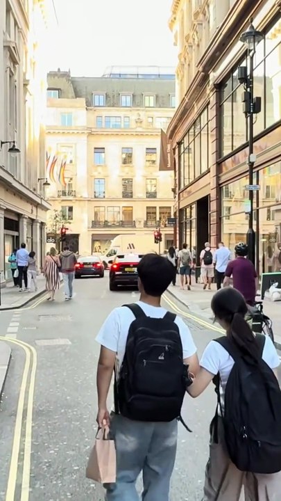 🇬🇧 No commentary, just pure London 4k vibes 🎧🚶