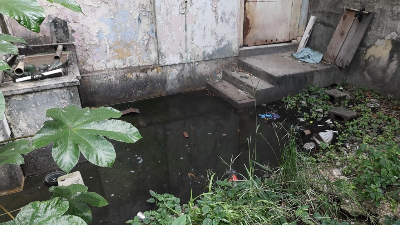 Contaminación de agua sanitarias en el barrio 27 de Febrero causa una muerte