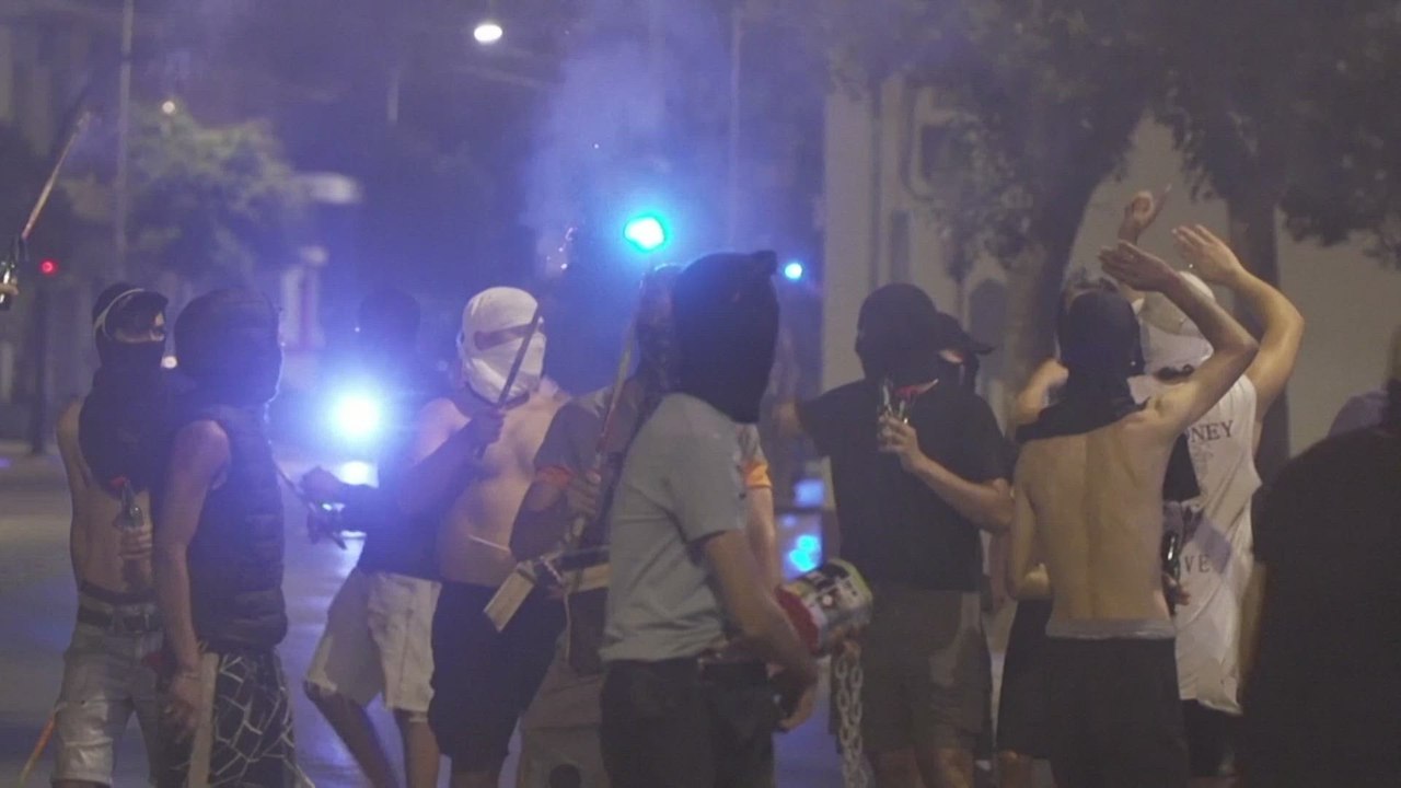 Cuarta noche en Torre Pacheco: Imanes musulmanes y vecinos intentan calmar la tensión tras nuevos disturbios