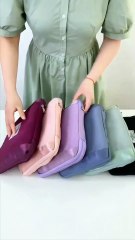 Foldable travel bags