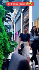 "Street Madness 🤯 | مقالب خرافية ضحك للركب!"#FunnyPrank #StreetPrank