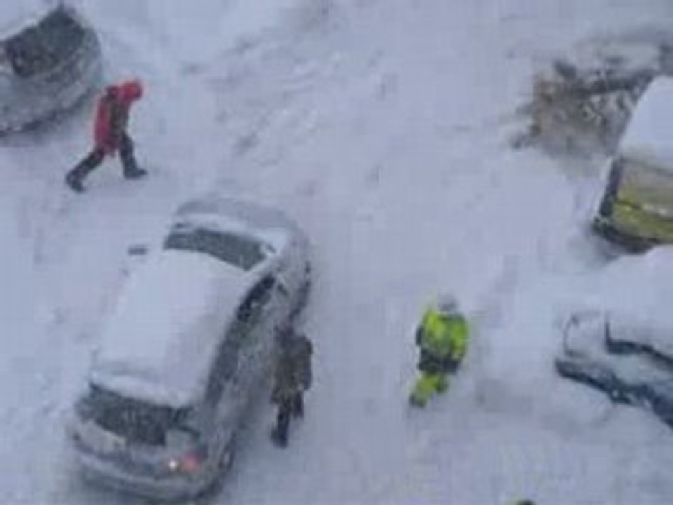 AU SKI