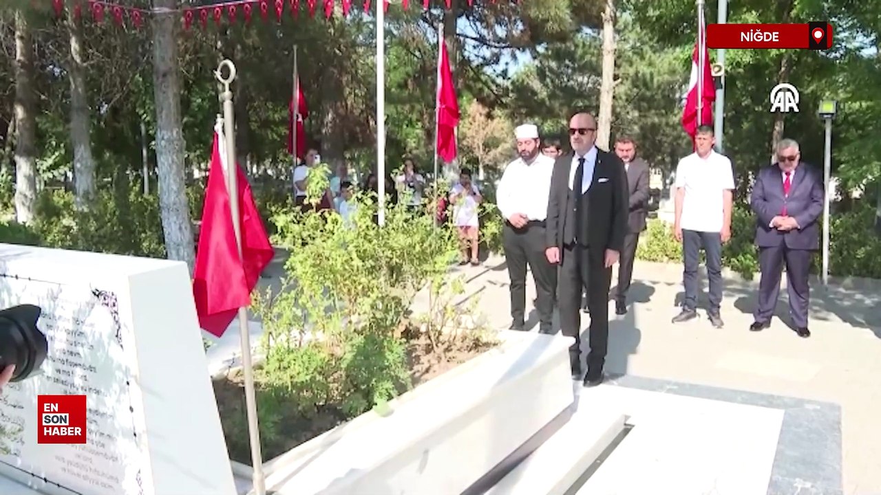 Zekai Aksakallı, Niğde'de şehit Ömer Halisdemir'in mezarını ziyaret etti