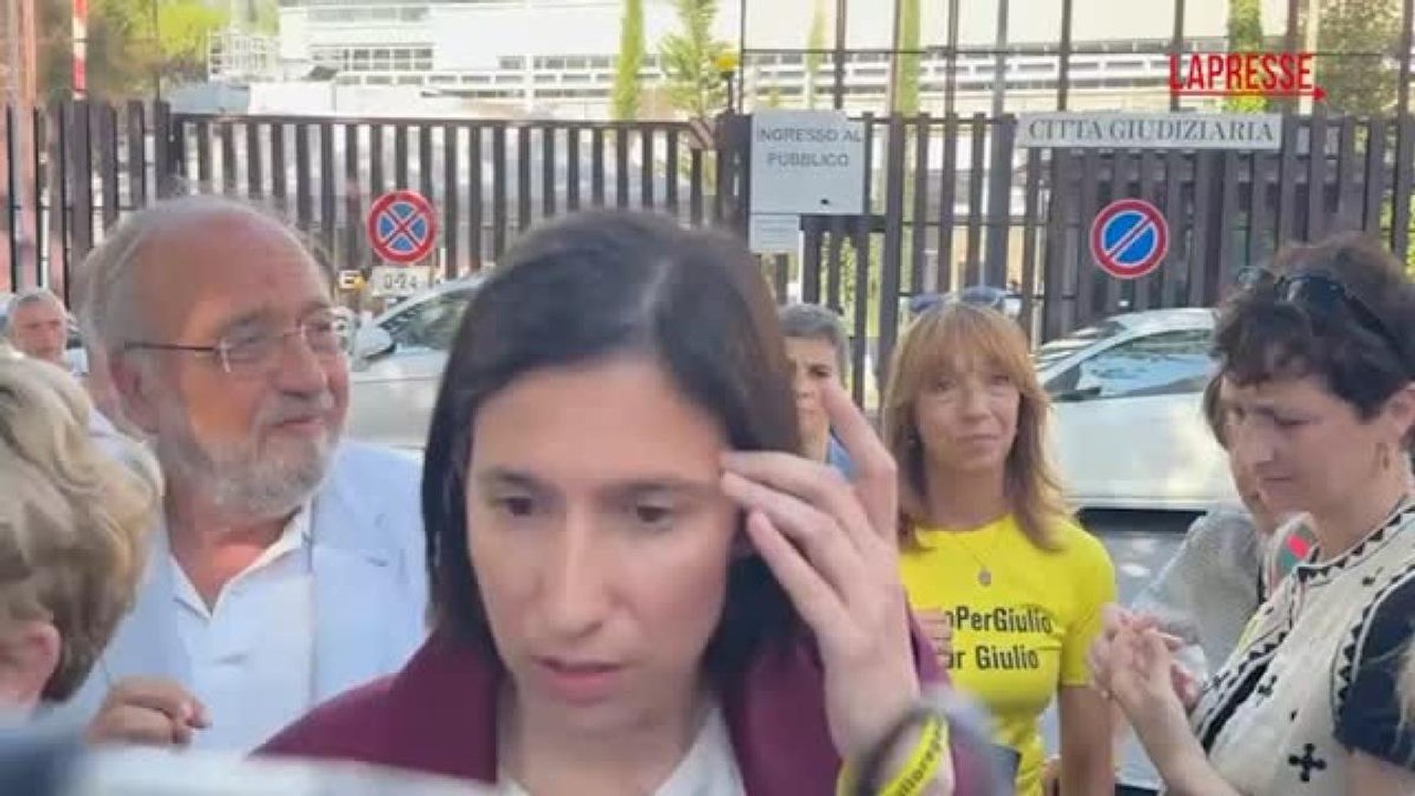 Schlein al sit-in per Alberto Trentini: «Il governo dimostri impegno concreto per la sua liberazione»