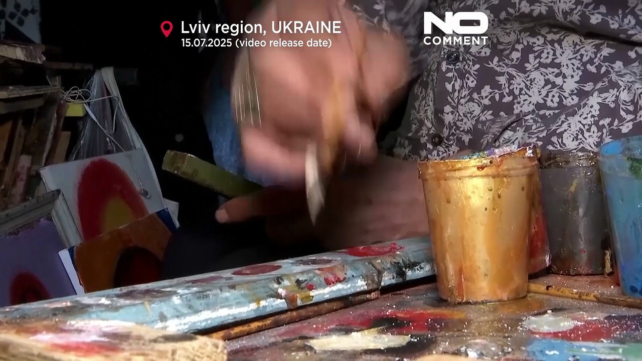 Ukrainischer Künstler malt Ikonen auf Munitionskisten zur Stärkung der Soldatenmoral