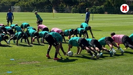 Juegos para amenizar las 'palizas' físicas en la pretemporada del Betis