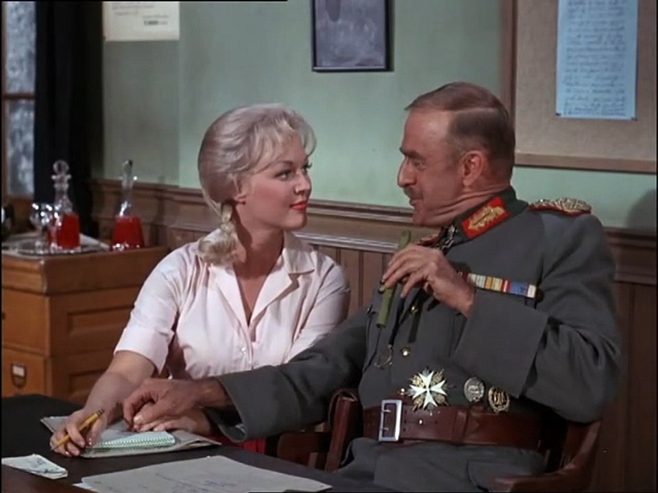 Ein Käfig Voller Helden S1 E04 - Es war einmal ein General