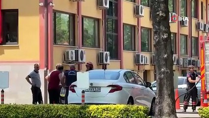 Kendini yakmakla tehdit etti, ekipleri görünce benzini motosiklete doldurdu