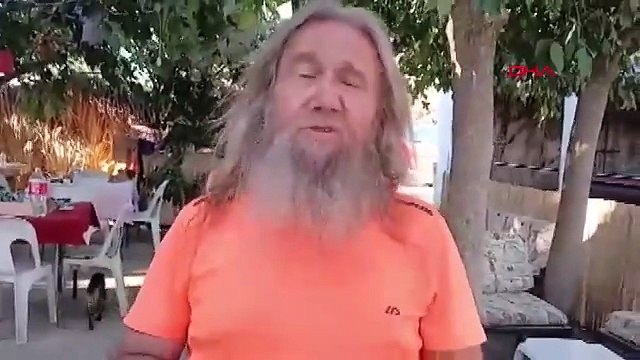 Denizde yüzdükleri için şikayet edilen kazlara kümes hapsi verildi!