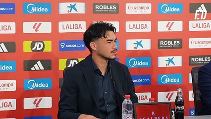 Suazo habla del problema de las inscripciones del Sevilla