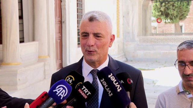 Ticaret Bakanı Ömer Bolat Ayasofya-i Kebir Camii Şerifi'nde düzenlenen mevlit programına katıldı