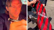 Luka Modric firma camisetas y atiende a los aficionados del club 'rossonero'
