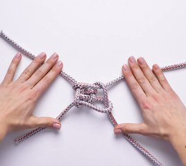 La magie du macramé : transformez votre MAISON AVEC des nœuds faits main !