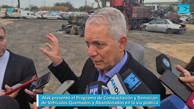 Alak presentó el Programa de Compactación y Remoción de Vehículos Quemados y Abandonados en la vía pública
