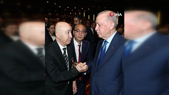 Cumhurbaşkanı Erdoğan, Beştepe Millet Kongre ve Kültür Merkezi’ndeki En Uzun Gece destanının ilk temsiline katıldı