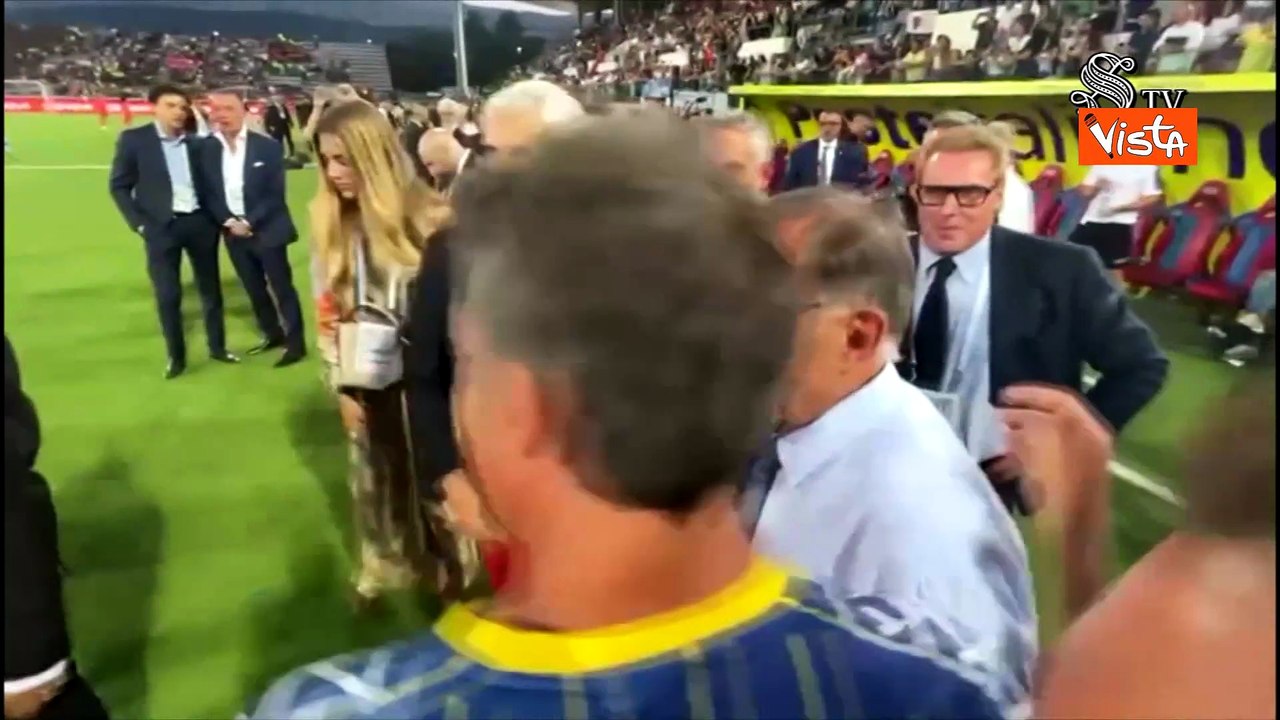 Partita del Cuore 2025 politici vs cantanti. La Russa Mister, in campo Giuli, Lollobrigida e Renzi