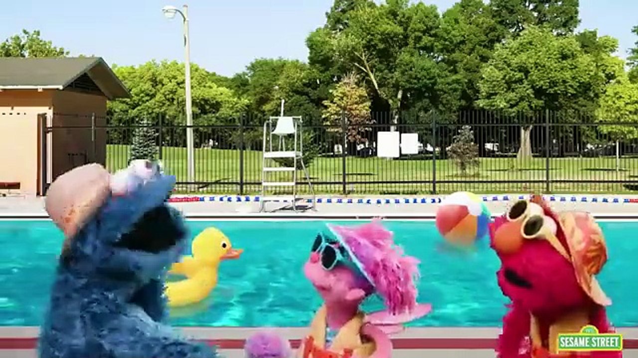Sesame Street: Fun Summer 🌞 Activities with Elmo & Friends | Summer Compilation